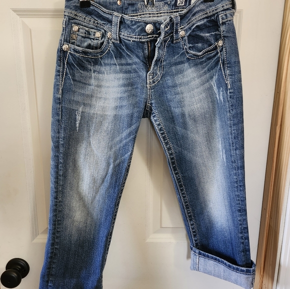 Miss Me Capri - Picture 3 of 4